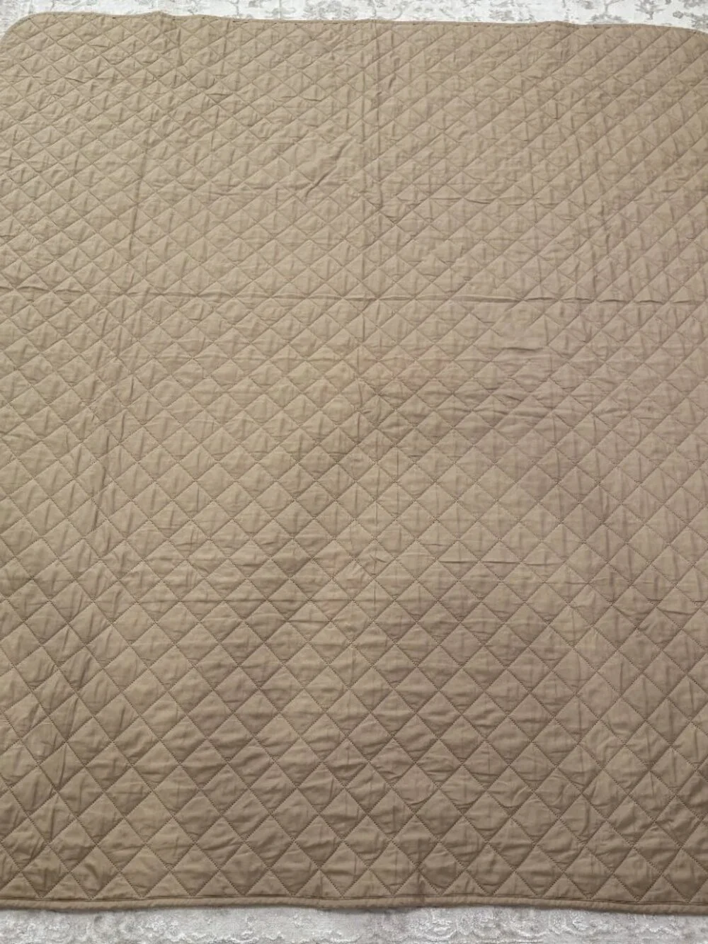 Large Reversible Quilted Couch Cover Furniture Protector Burgundy Beige 62.5x68